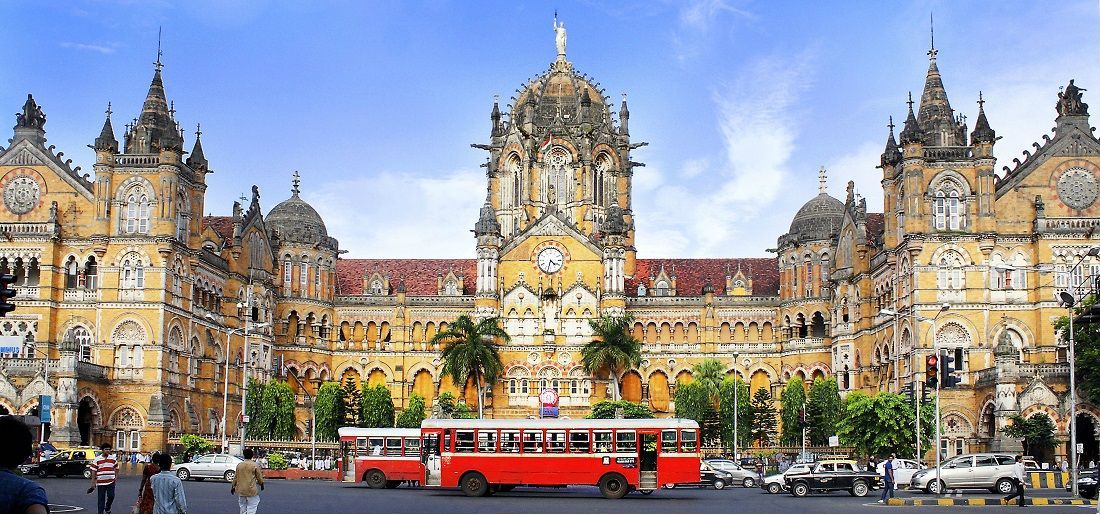 Meet Sushma Hondeokar - The Voice Behind Mumbai CST Railway ...