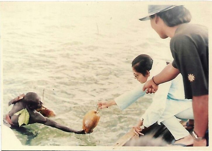 Meet The First Female Anthropologist Who Has Interacted With Nature