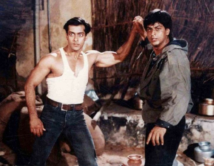 Salman Gives Srk A Warm Nostalgia Hug While Watching Karan Arjun Fans Are Having A Meltdown Ads related advcloudjagoan @ gmail com. salman gives srk a warm nostalgia hug