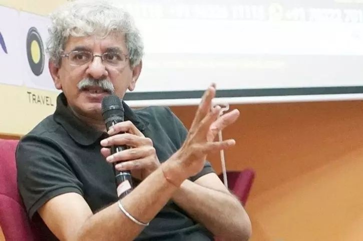 After National Award Winning Film Andhadhun, Sriram Raghavan's Next Is ...