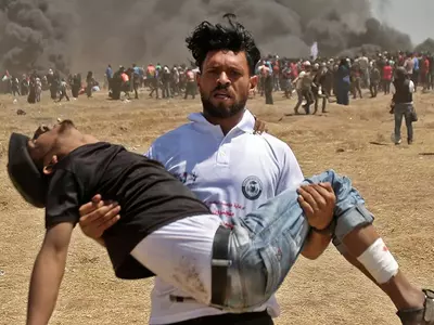 52 killed and 2,400 injured in a single day in Gaza