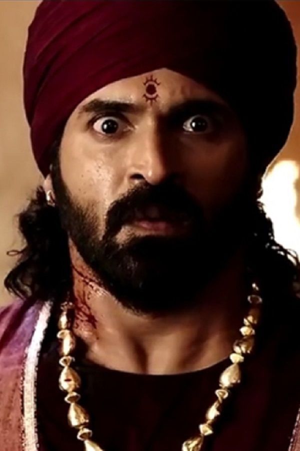 Japan Is Obsessing Over Baahubali S Kumar Varma Turns The Character Into An Emoticon Bahubali shivudu illustration illustrationart illustrator shiva. kumar varma turns the character