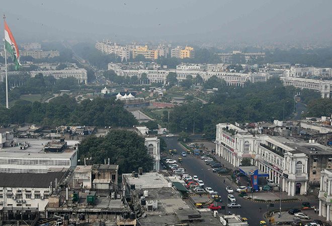 8 Before And After Images Show How Severe Pollution Has Changed Delhi's ...