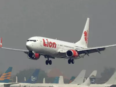 Indonesia Says Lion Air Plane Crashes Into Java Sea With 189 Aboard