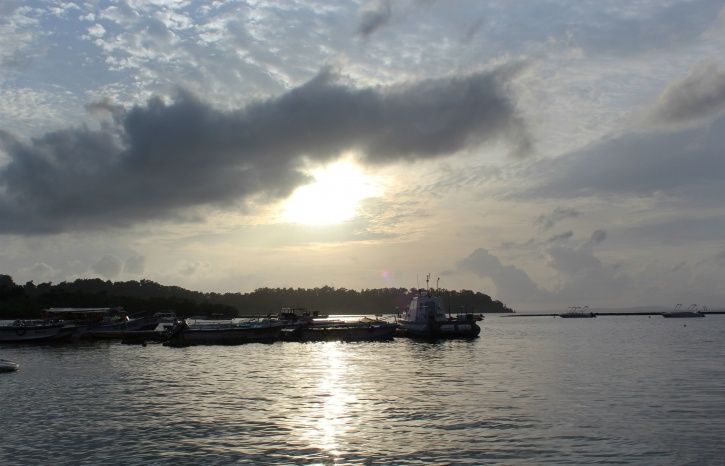 This Is How People In Andaman Nicobar Islands Live With Horrible 2g Network Irregular Wi Fi Since optical fibre cables have not arrived here yet, the internet is a slow and expensive luxury in the islands.