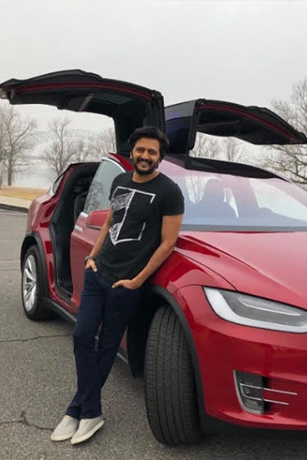 From Riteish Deshmukh To The Hulk 20 Celebrities Who Drive Electric Cars Riteish deshmukh's official facebook page. celebrities who drive electric cars