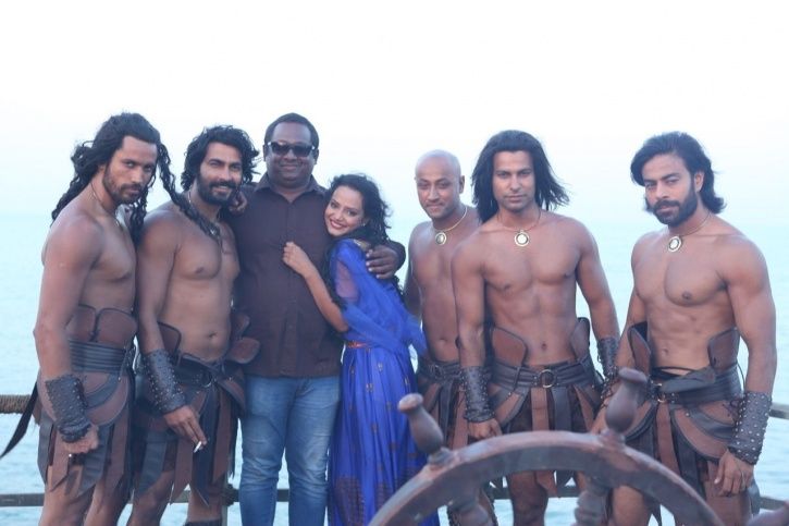 Actress Saira Khan Of Kamasutra 3d Fame Passes Away Following A Cardiac Arrest Every day new 3d models from all over the world.