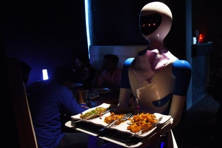 Robot