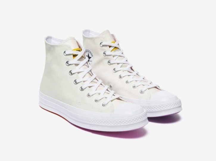 converse white shoes price
