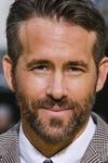 A picture of handsome hunk Ryan Reynolds