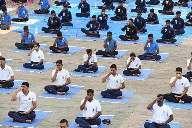 These 18 Pictures Show How India Took Part In 2019 International Day Of Yoga