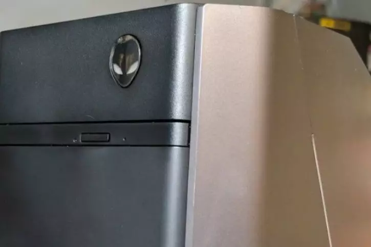 Alienware Aurora R8 Gaming PC Review: Perfect For Unadulterated Gaming ...