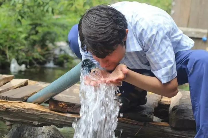 drinking water drinking water