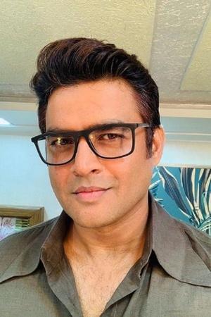 R Madhavan shaves off his beard after two years as Mothers Day gift for his mom