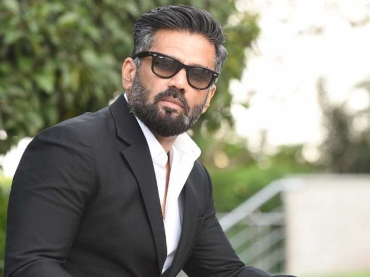  Suniel Shetty 