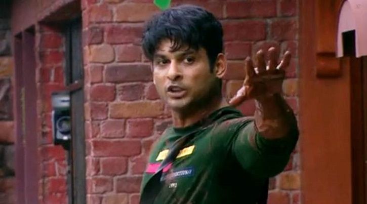 Kamya Punjabi Feels Sidharth Shukla Is Running 'Bigg Boss 13', Asks