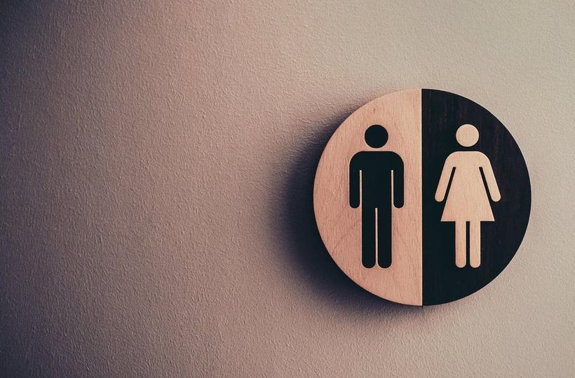 11 People Share Their Embarrassing Public Fart Stories & They're Funny As Hell 11 People Share Their Embarrassing Public Fart Stories & They're Funny As Hell