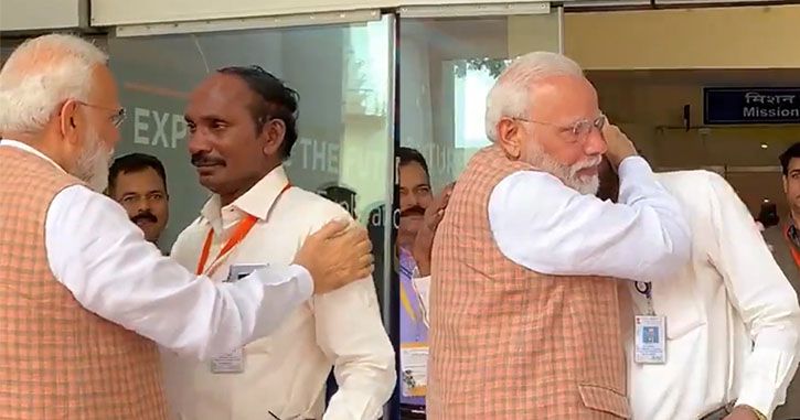 isro_chief_k_sivan_pm_narendra_modi_1567831036.jpg