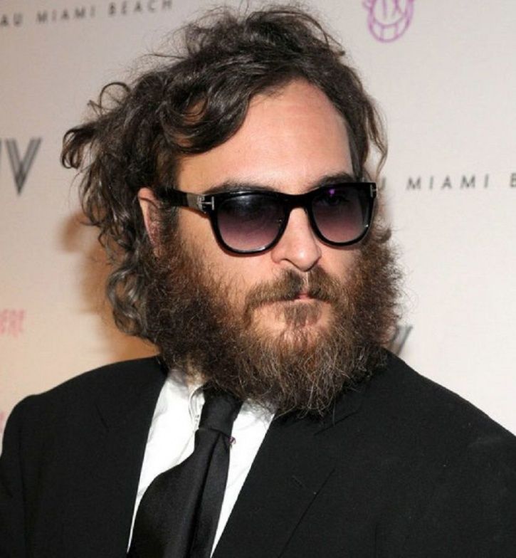 Joaquin PhoenixBefore He Played Joker, Joaquin Phoenix Played A Prank