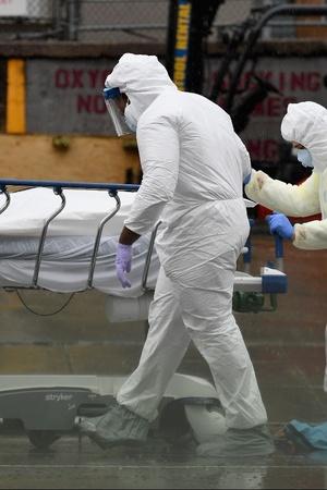 US Registers More Than 2,000 COVID-19 Deaths In 24 Hrs