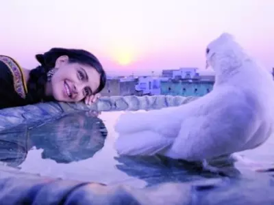 Delhi 6's Iconic Pigeon Song Masakali Is Getting A Remake By Tanishk Bagchi & Fans Are Upset!