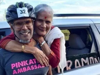 Milind Soman's 81-Year-Old Mom Skips With Him Wearing A Saree, Proves Age Is Just A Number
