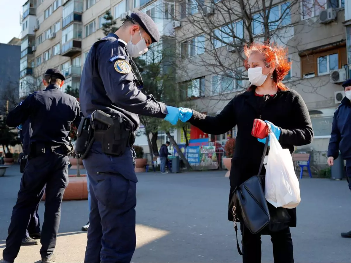 romania-lockdown-01-5ea14fc4ce315 Indiatimes