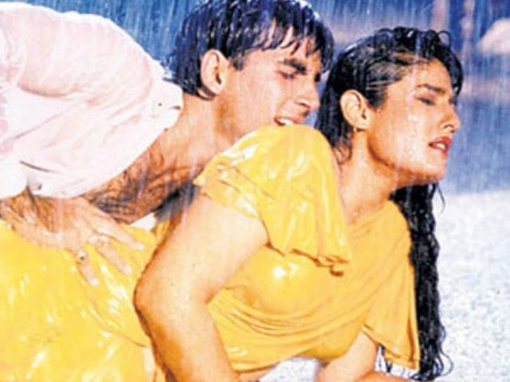 Raveena Tandon Was Literally Feeling Hot During 'Tip Tip Barsa Paani