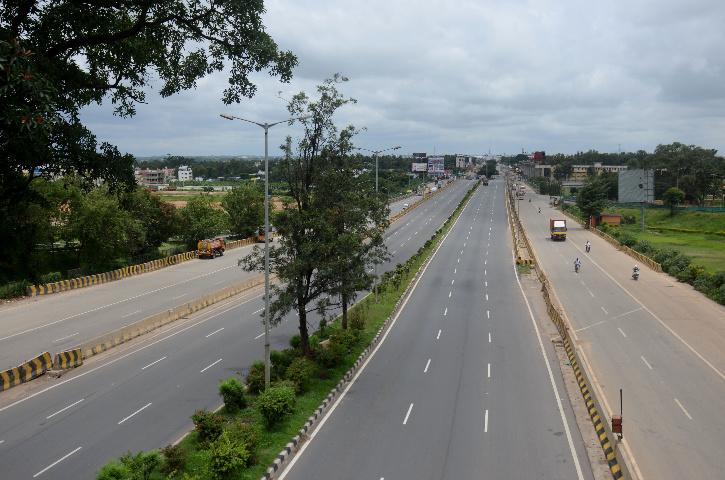 Delhi-Mumbai Greenfield Expressway Will Let You Travel Between Two ...