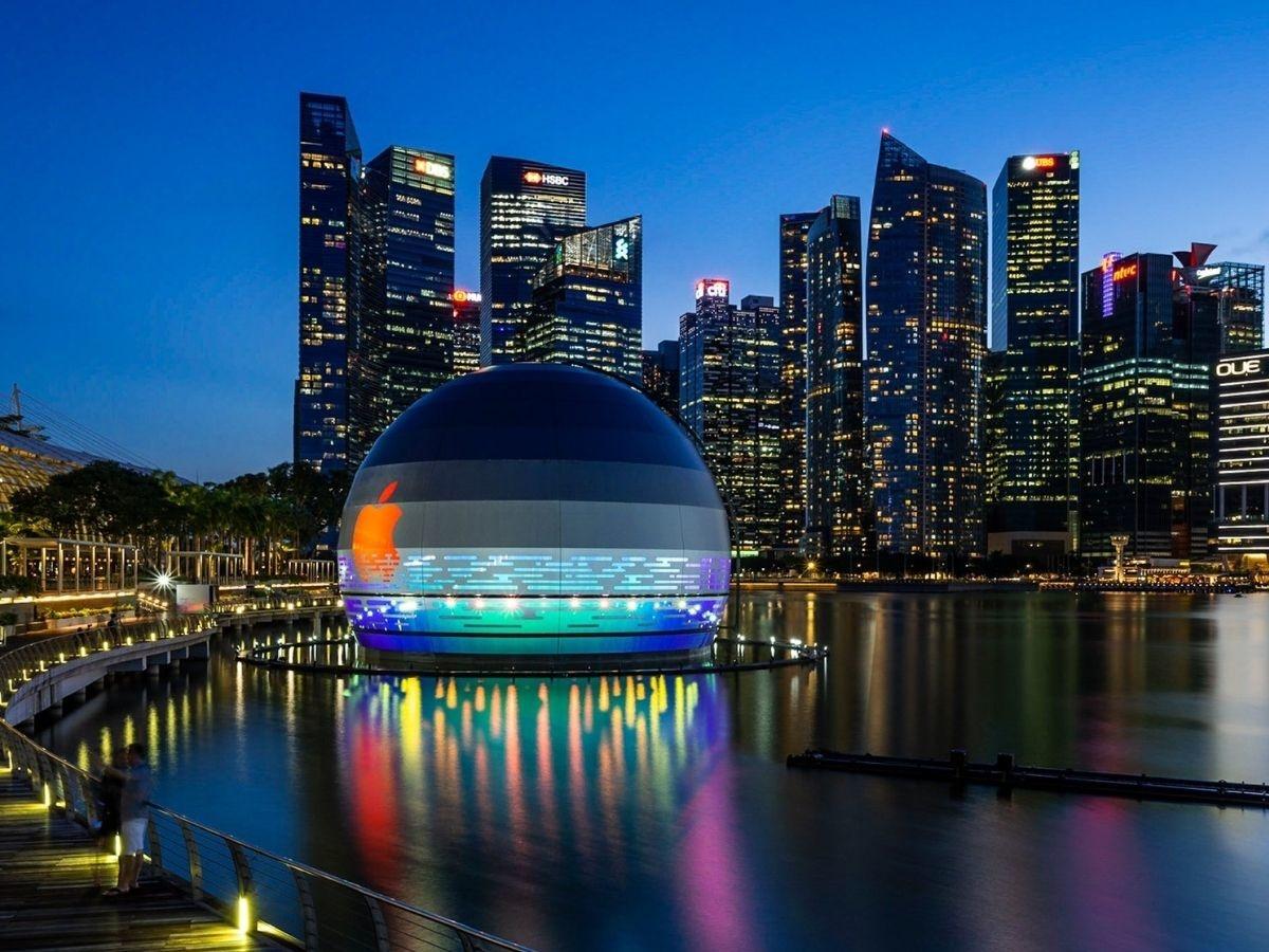 World's first floating Apple store to open Thursday in Singapore