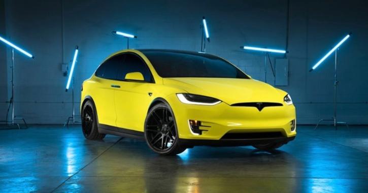 Tesla Motors Own Car Wrap Service For New Colors
