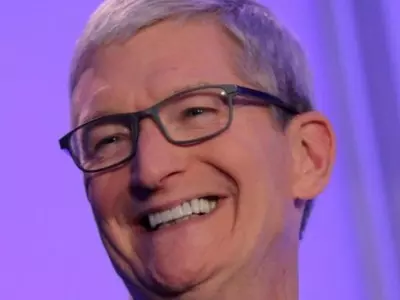 Tim Cook 9 years at apple