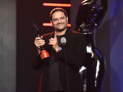 Jaideep Ahlawat Wins Best Actor Filmfare Award For Paatal Lok, Dedicates It To Late Irrfan Khan