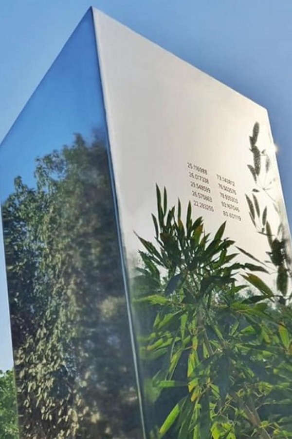 Another Monolith Spotted And This Time, It's In Gujarat! Another Monolith Spotted And This Time, It's In Gujarat!