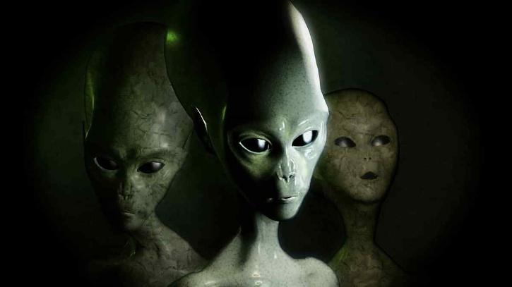 Aliens in Contact with America 