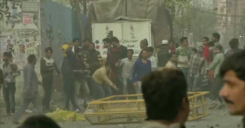 Stone Pelting At Pro-CAA Rally In Delhi, Legal Age Of Smoking To Be Up ...