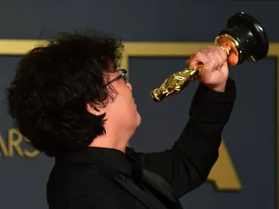 'Parasite' Makes Oscar History, Becomes First Foreign Language Film To Win Best Picture!