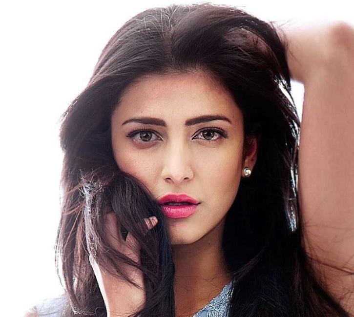 This Is My Life My Face Shruti Haasan Takes A Stance On Plastic