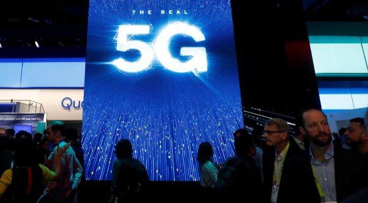 Folding Screens To 5G: Exciting Features That Will Inspire Smartphones ...