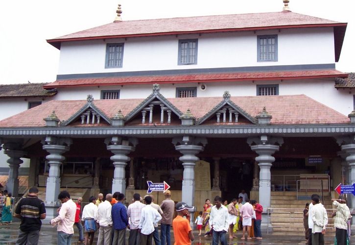 कर्नाटक की अन्नपूर्णा रसोई: यहां त्यौहार में 70 क्विंटल चावल, 15 ...