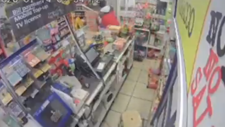 UK-Based Punjabi Shopkeeper Who Hurled Desi Abuses & Chased Away Robber ...