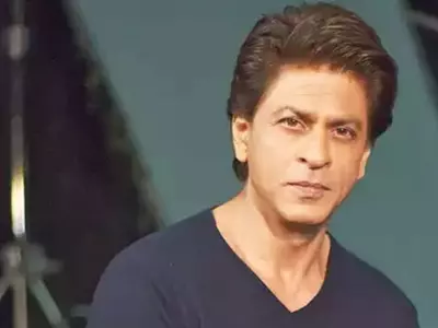SRK Ignores Questions On CAA During #AskSRK Session On Twitter, Chooses To Maintain Silence