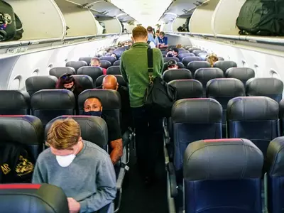 middle seats plane