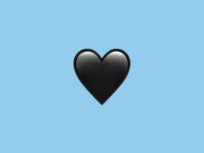 black heart emoji  🖤 