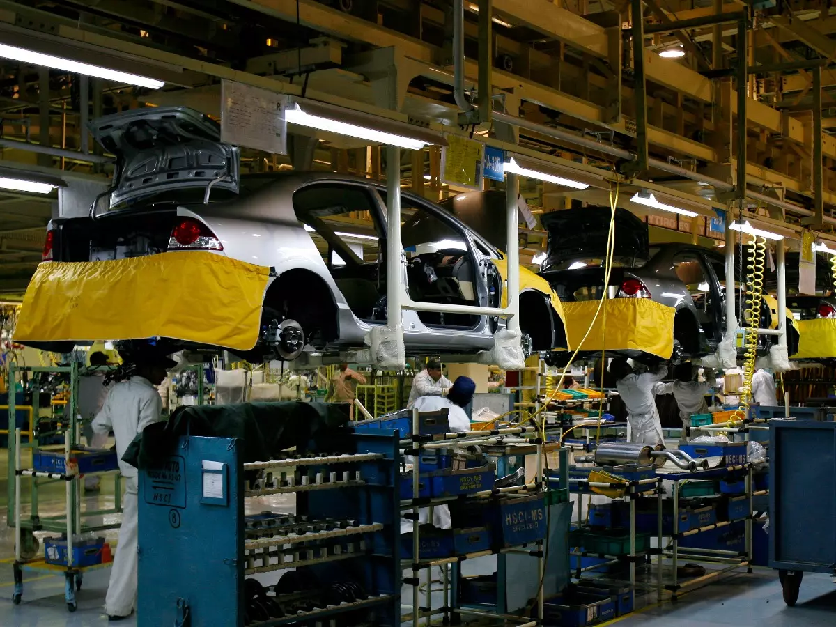 India An Electric Vehicle Manufacturing Hub In 5 Years?