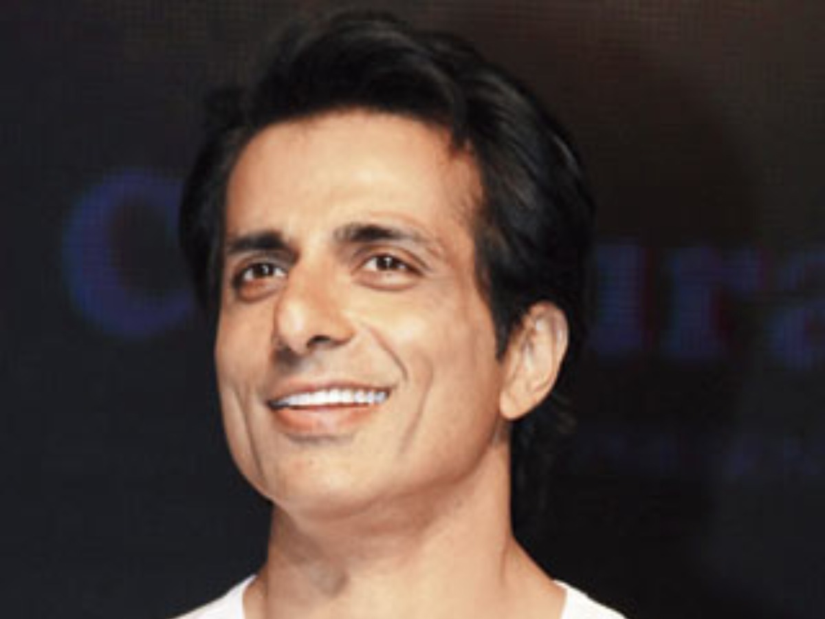 Kaddu Katega' my 'Munni badnaam': Sonu Sood | India Forums