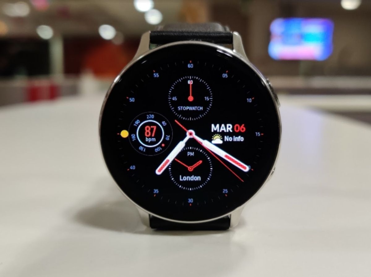 Samsung Galaxy Watch Active 2 Is A Worthy Apple Watch Alternative