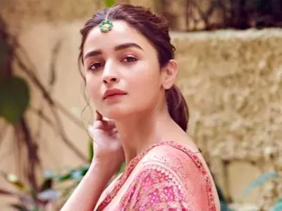 Alia Bhatt Shares Important Message For Everyone, Reminds People Not To Waste Water Amid Coronavirus