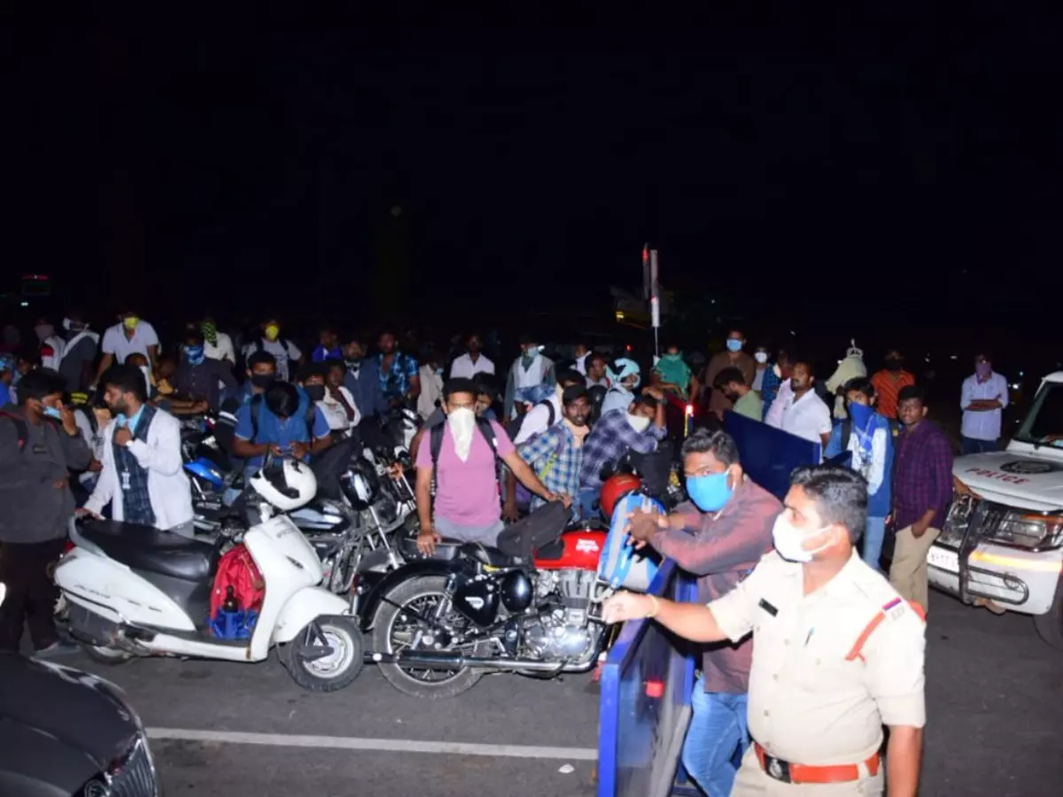 et-zhyevaaexkps-5e7c8b6231a57 Indiatimes