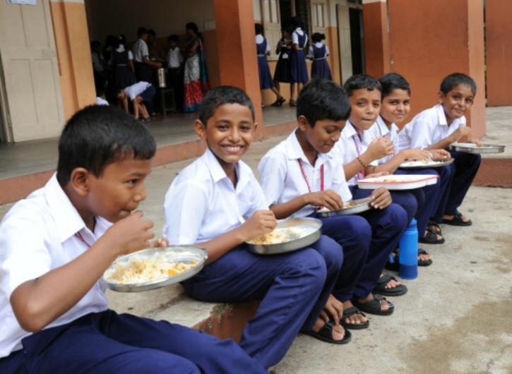 Akshaya Patra, That Serves Midday Meals To Students, Raises $950000 ...